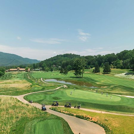 Waynesville Inn And Golf Club, Tapestry Collection By Hilton Exterior photo