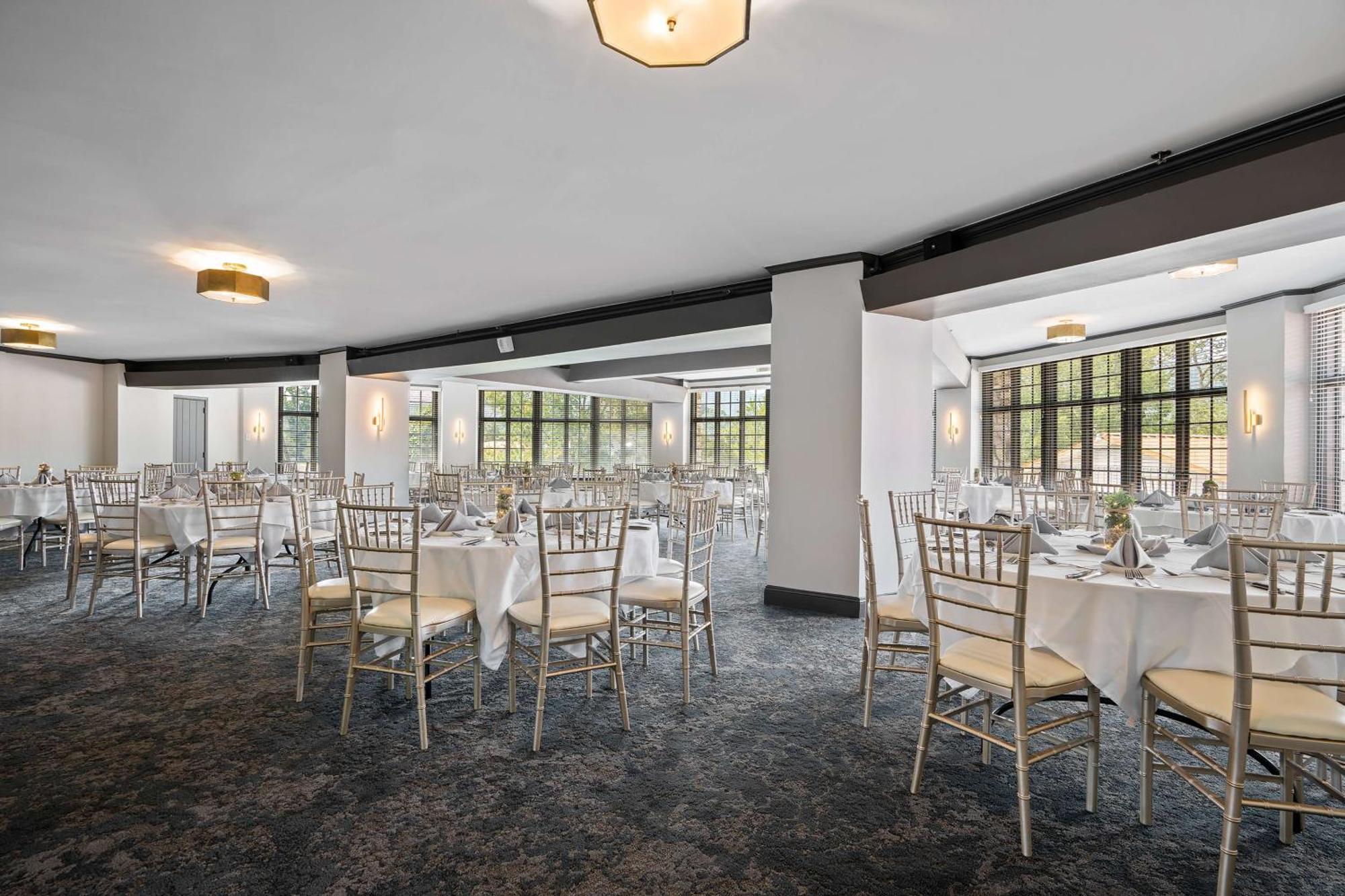 Waynesville Inn And Golf Club, Tapestry Collection By Hilton Exterior photo