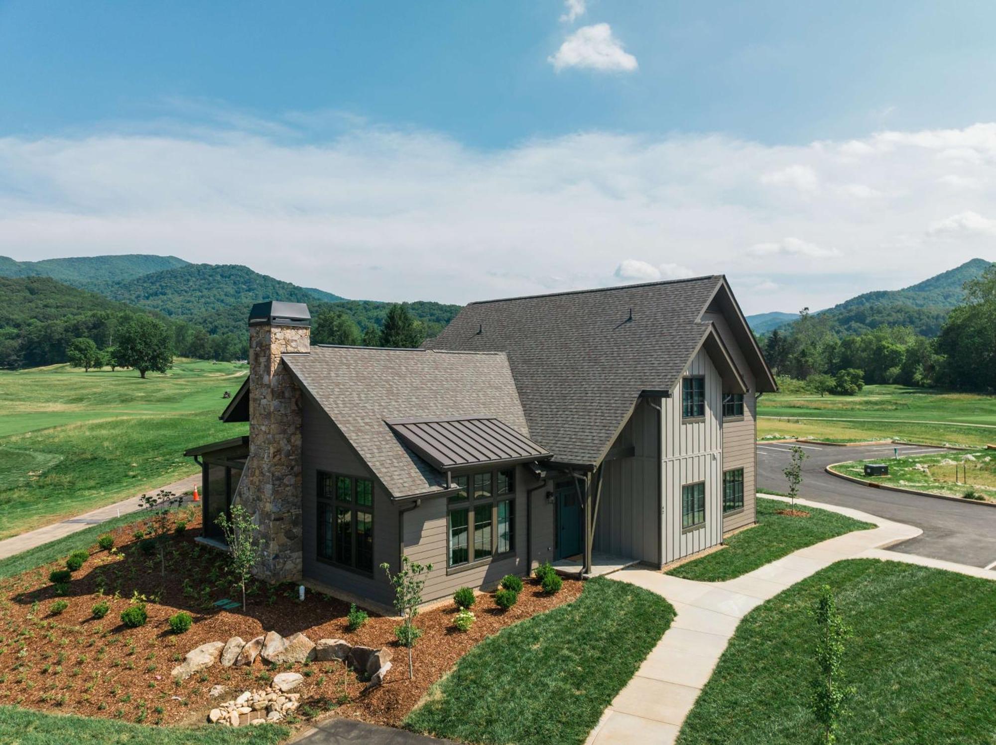 Waynesville Inn And Golf Club, Tapestry Collection By Hilton Exterior photo