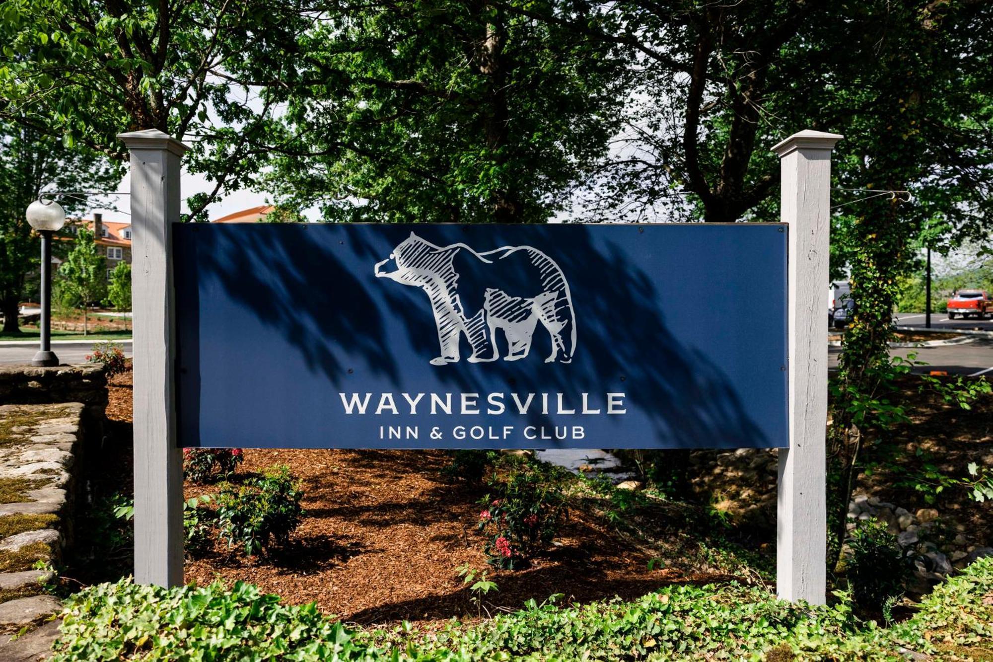 Waynesville Inn And Golf Club, Tapestry Collection By Hilton Exterior photo
