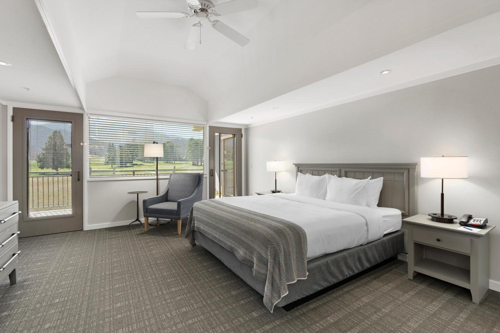 Waynesville Inn And Golf Club, Tapestry Collection By Hilton Exterior photo